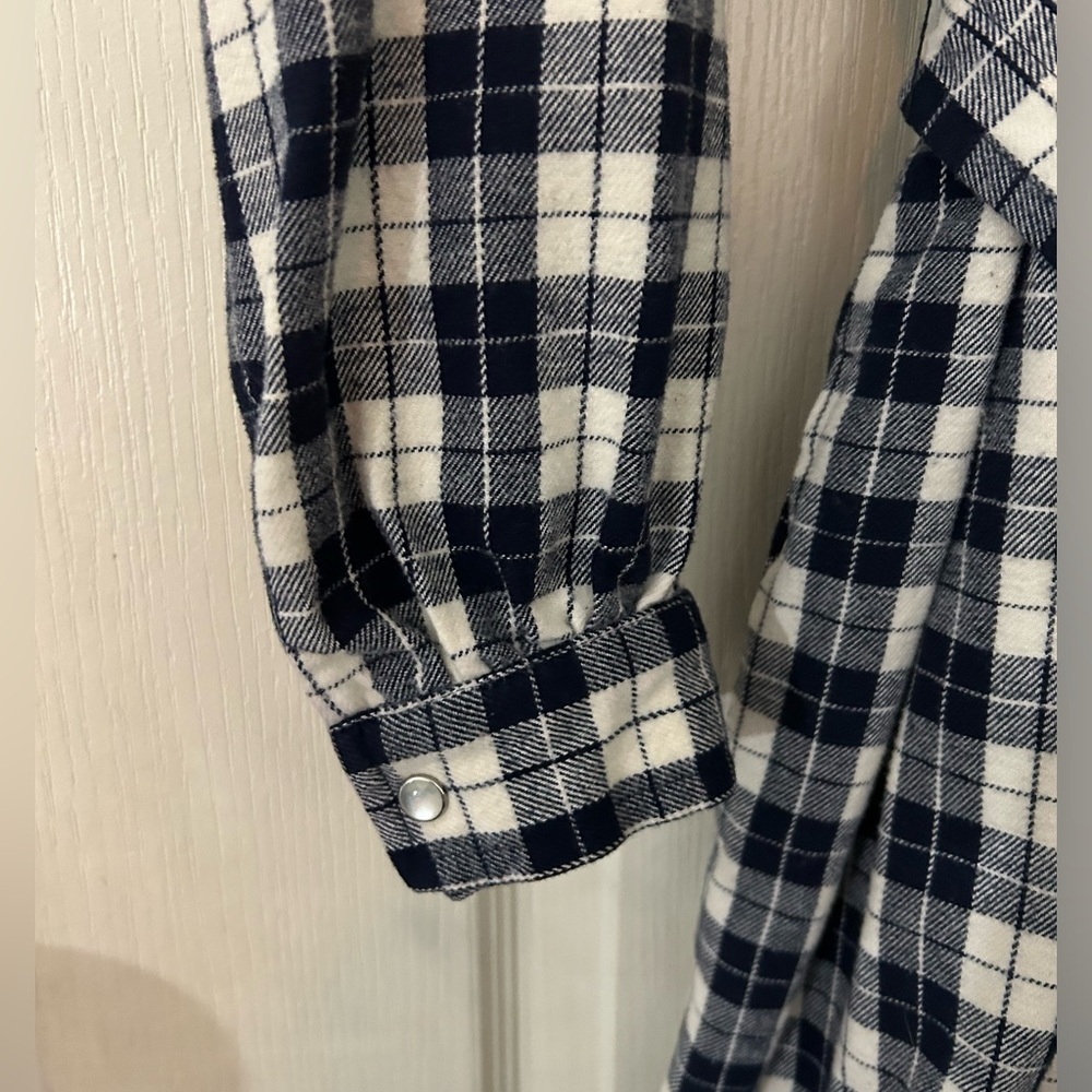 🎉 Host Pick 🎉 APC Navy Plaid Dress - Picture 4 of 10